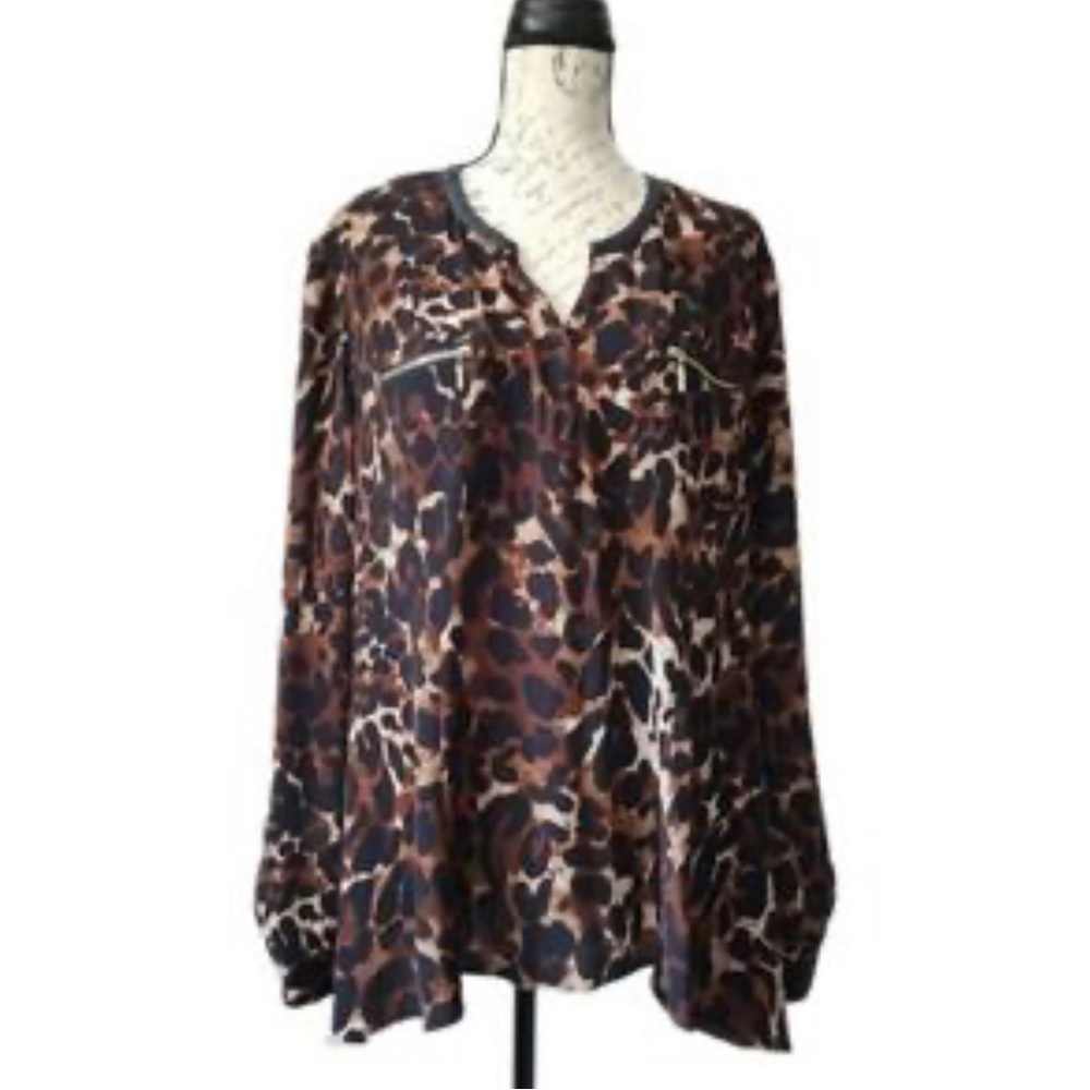 Rafaella cheetah blouse